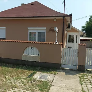 Family Vendeghaz Pensjonat Hajdúszoboszló